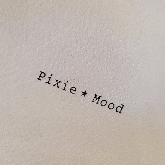 Pixie ☆ Mood Crossbody - Picture 5 of 5